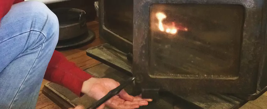 Fireplace Door Installation And Replacement Contractors in Chicoutimi, QC