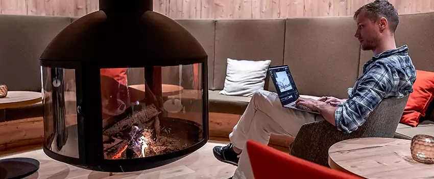 Hanging & Suspended Fireplaces Designer in Chicoutimi, Quebec