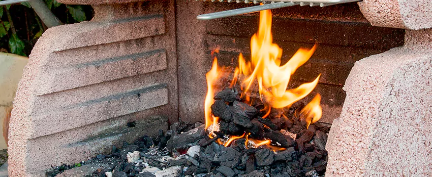 Clean The Fireplace Mantle And Hearth in Chicoutimi, QC