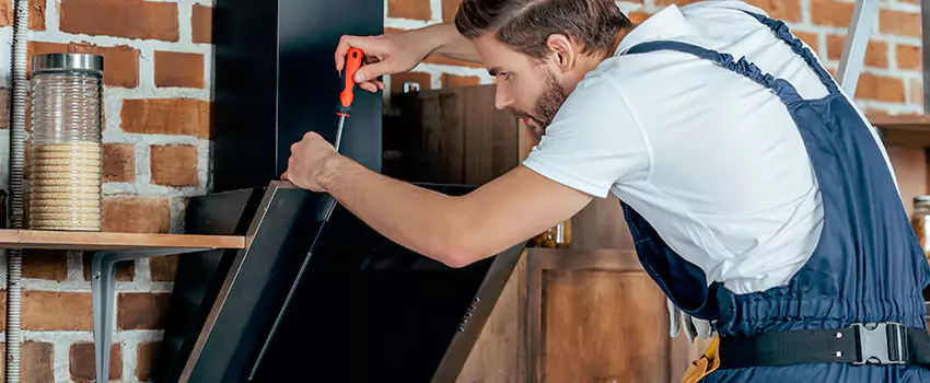 Old Rusted Metal Fireplace Repair And Replacement in Chicoutimi, QC